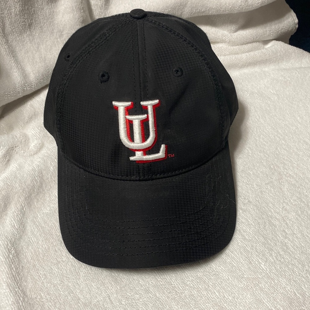NEW! Louisiana Ragin’ Cajuns UL cap.